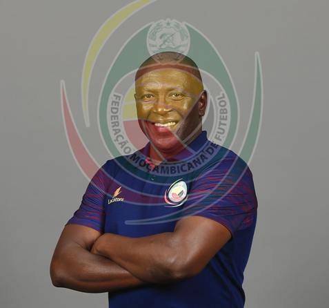 Conde anuncia pré-convocatória para as eliminatórias do Mundial 2026