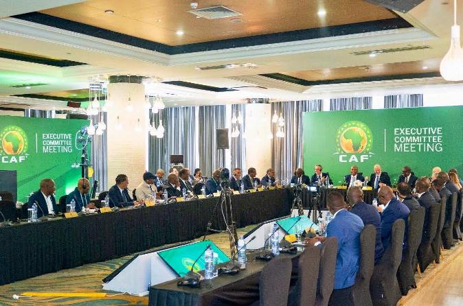Presidente da FMF participa na reunião do Comité Executivo da CAF