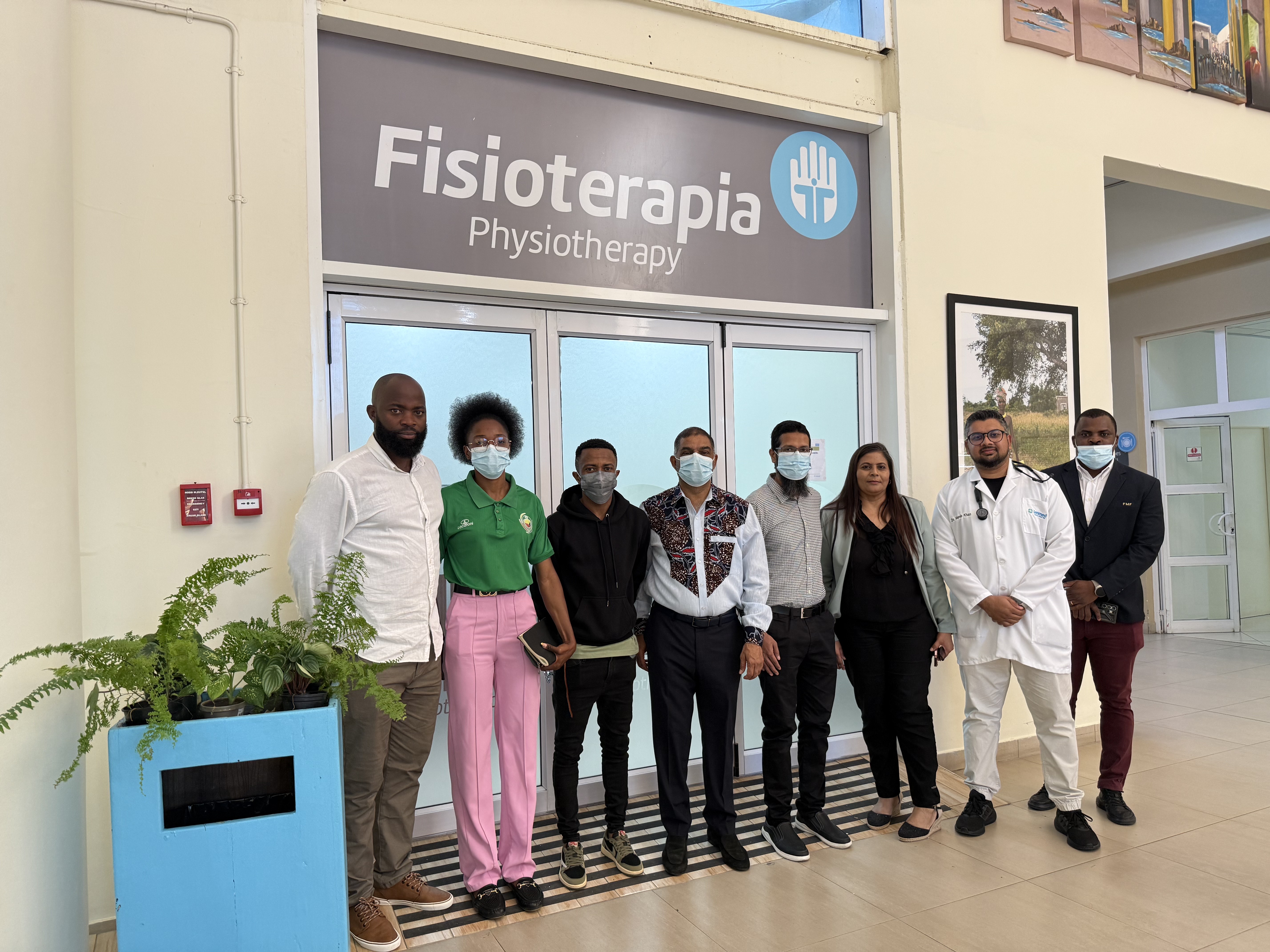 Presidente da FMF realiza visita de cortesia ao Hospital Privado de Maputo